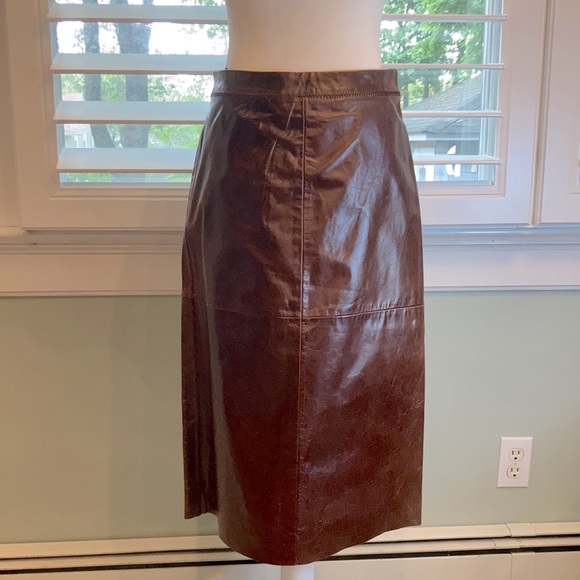 Gap brown leather skirt
